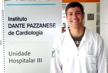 Recém-formado inicia especialização no Dante Pazzanese